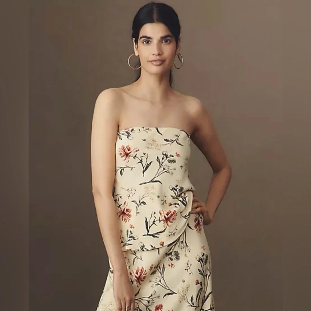 By Anthropologie Silky Waves Strapless Woven Blouse - Picture 1 of 5